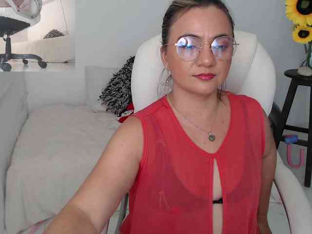 ana-milf