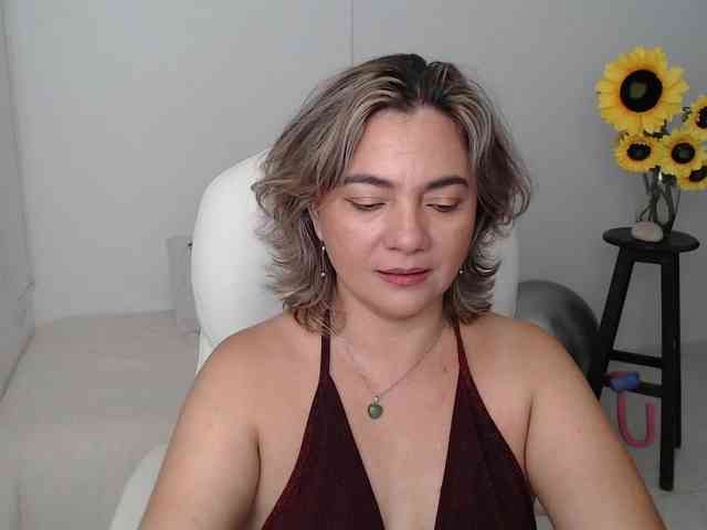 ana-milf webcam
