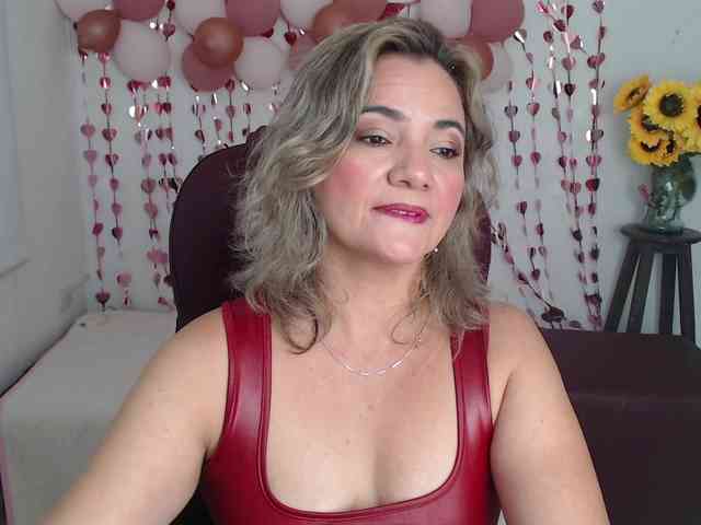 ana-milf webcam