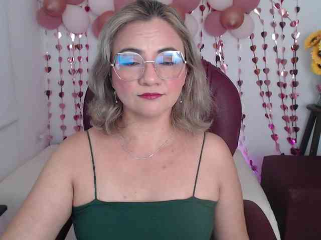 ana-milf webcam