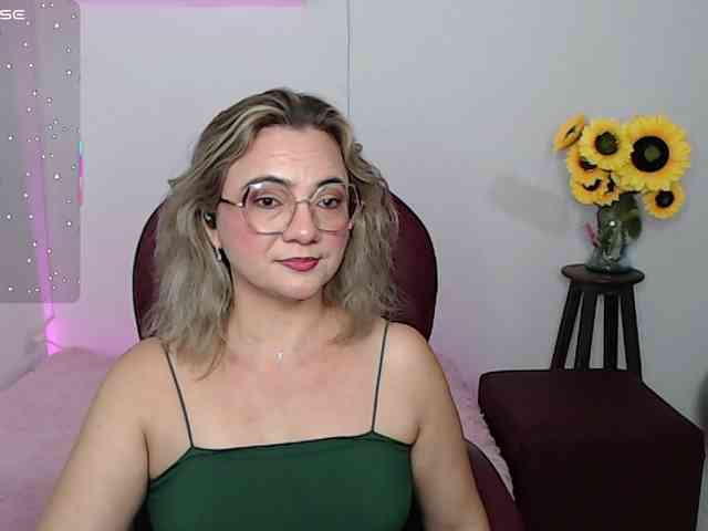 ana-milf webcam