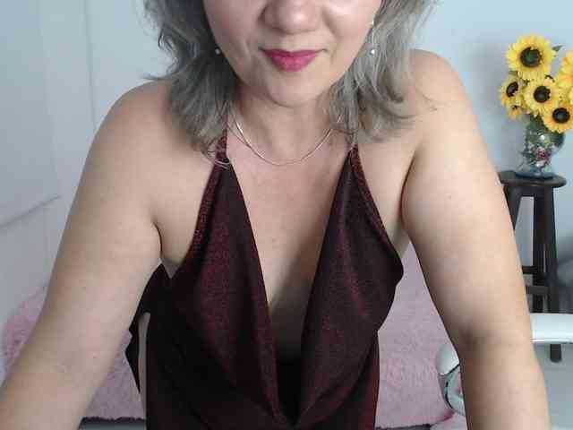 ana-milf webcam