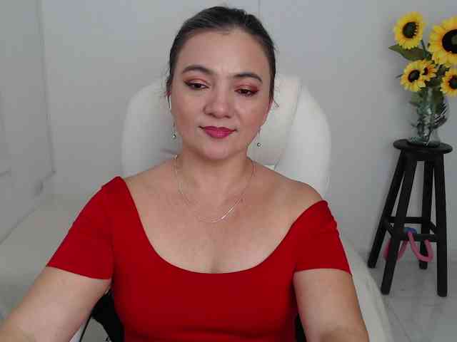 ana-milf webcam