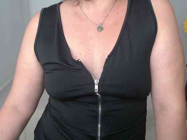ana-milf webcam