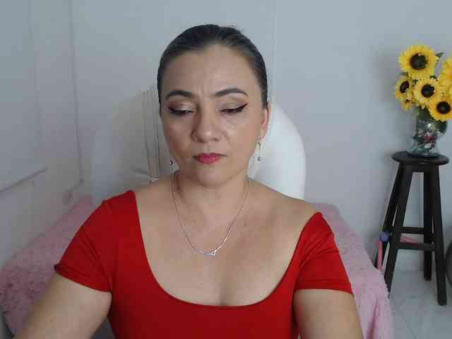 ana-milf webcam