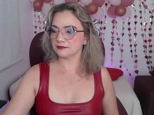 ana-milf webcam