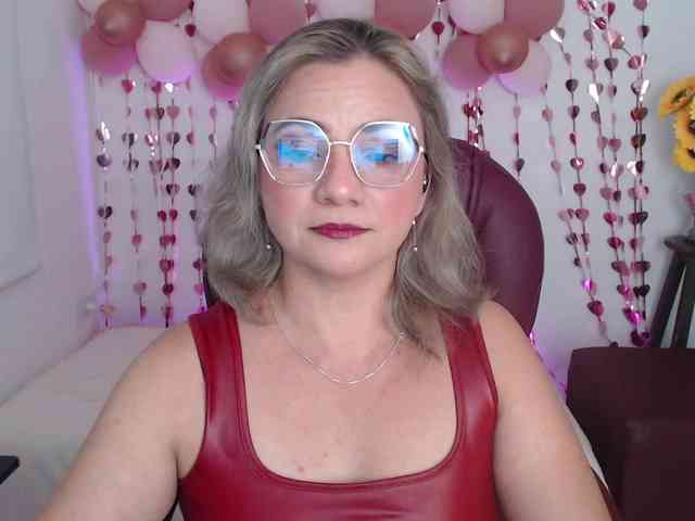ana-milf webcam