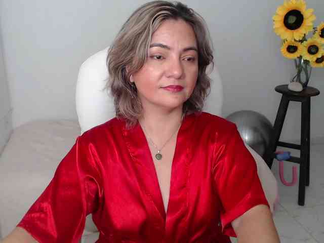ana-milf webcam
