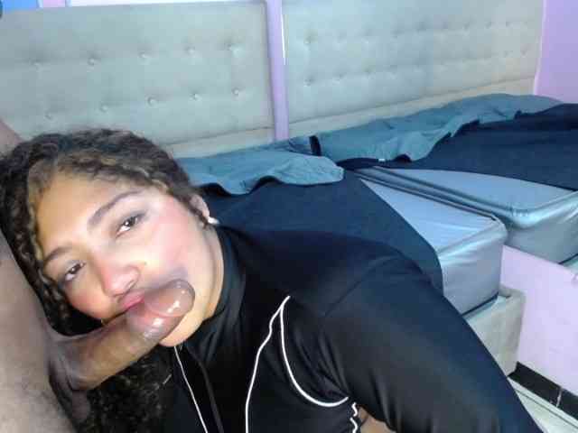 Noa-N-Carolain webcam