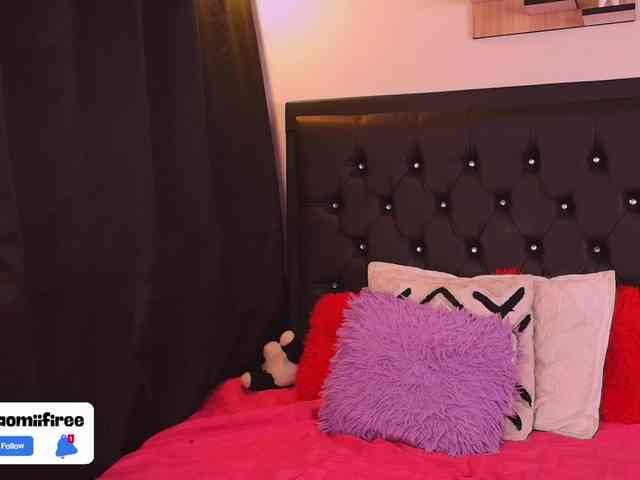 Naomi-Fire webcam