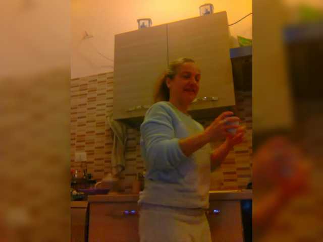 Dark-Angel-22's BongaCams show and profile