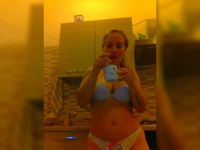 Dark-Angel-22 webcam