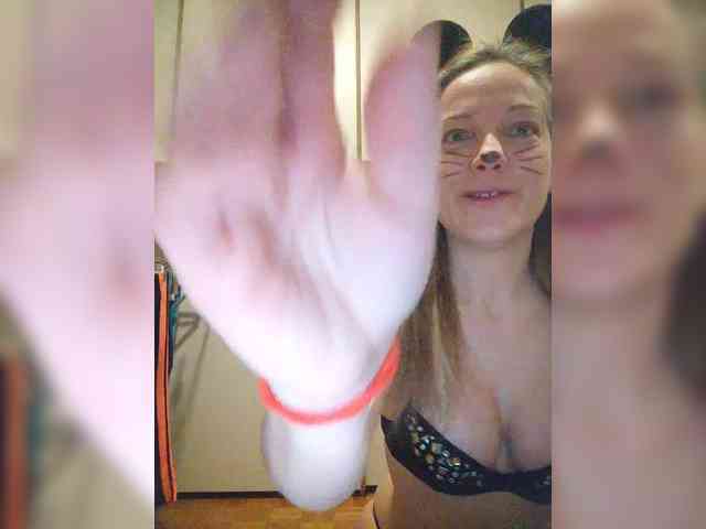 Dark-Angel-22 webcam