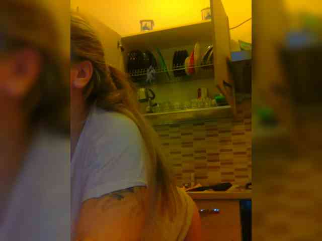 Dark-Angel-22 webcam