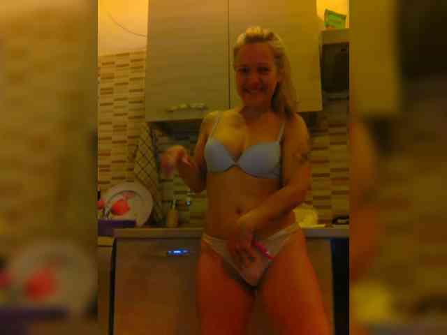 Dark-Angel-22 webcam