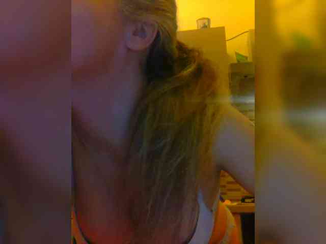 Dark-Angel-22 webcam