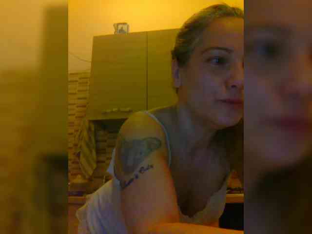 Dark-Angel-22 webcam