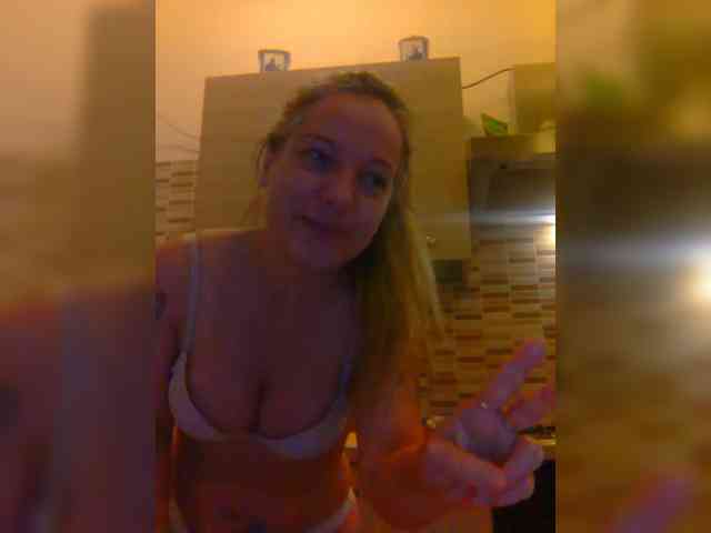 Dark-Angel-22 webcam