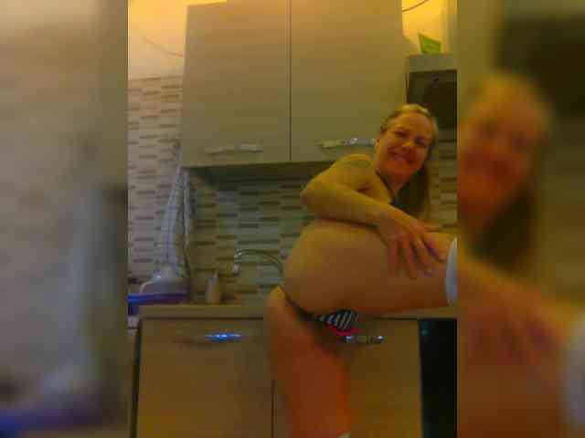 Dark-Angel-22 webcam