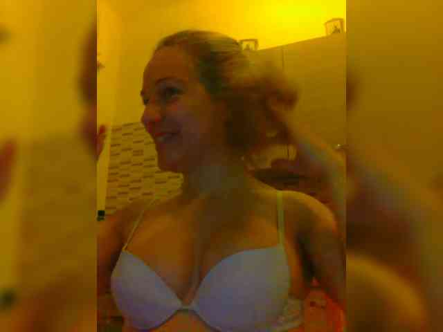 Dark-Angel-22 webcam