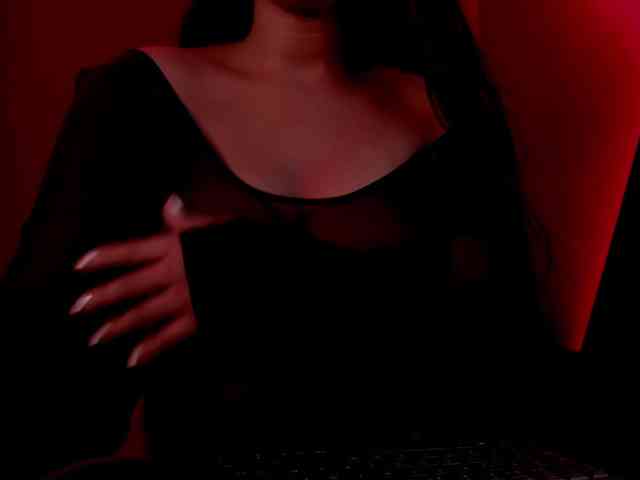 zoe-roux21 webcam