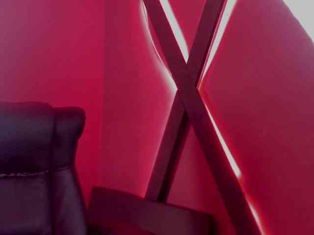 zoe-roux21 webcam