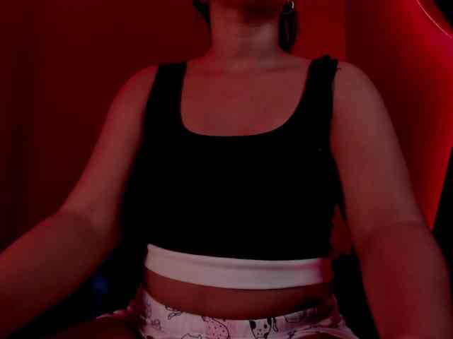 zoe-roux21 webcam
