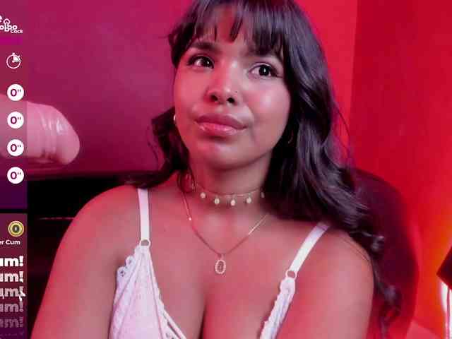 zoe-roux21 webcam