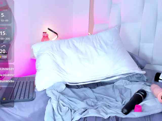 Mia-juicyberry webcam