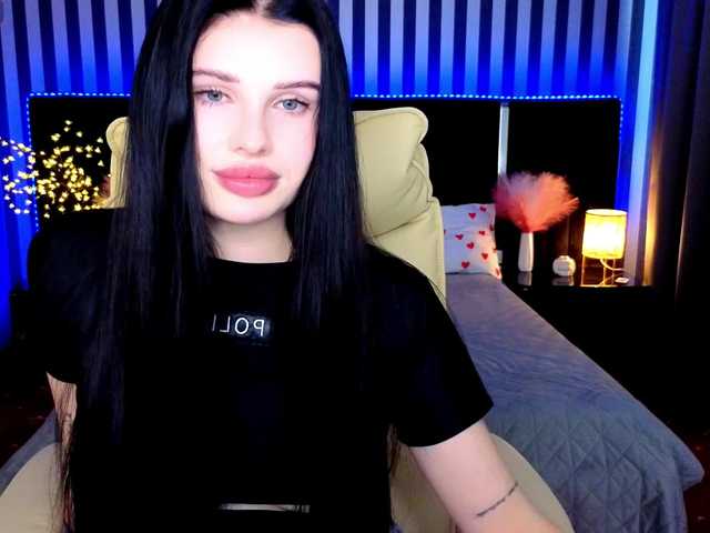 NeylaCharm's BongaCams show and profile