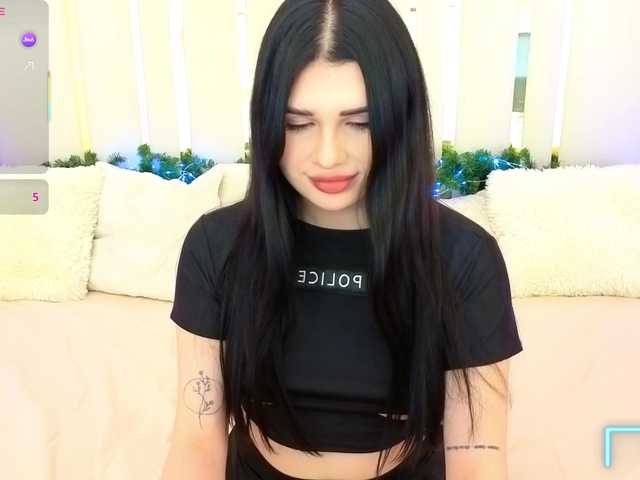 NeylaCharm's BongaCams show and profile