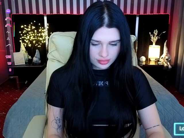 NeylaCharm's BongaCams show and profile