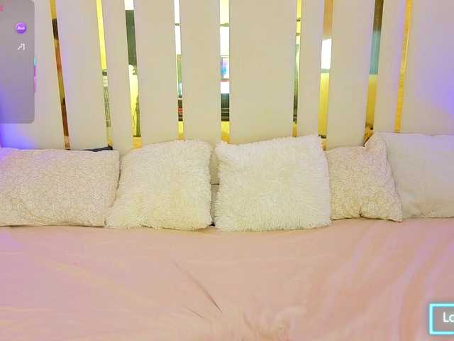 NeylaCharm's BongaCams show and profile