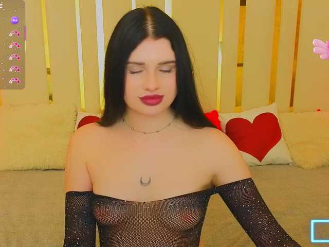 NeylaCharm's BongaCams show and profile