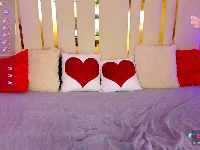 NeylaCharm's BongaCams show and profile