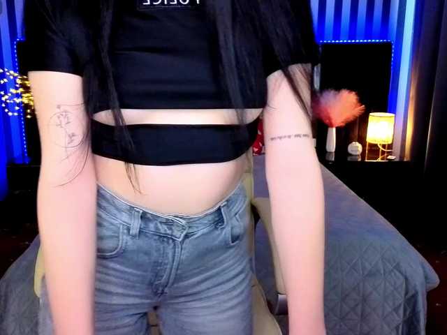 NeylaCharm's BongaCams show and profile