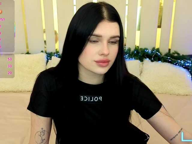 NeylaCharm's BongaCams show and profile