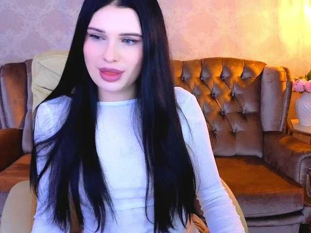 NeylaCharm's BongaCams show and profile