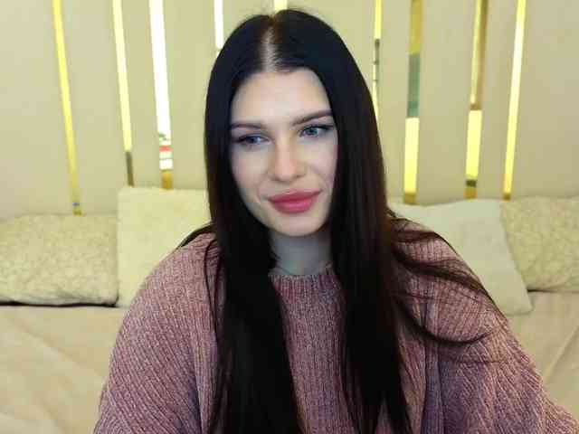 NeylaCharm webcam