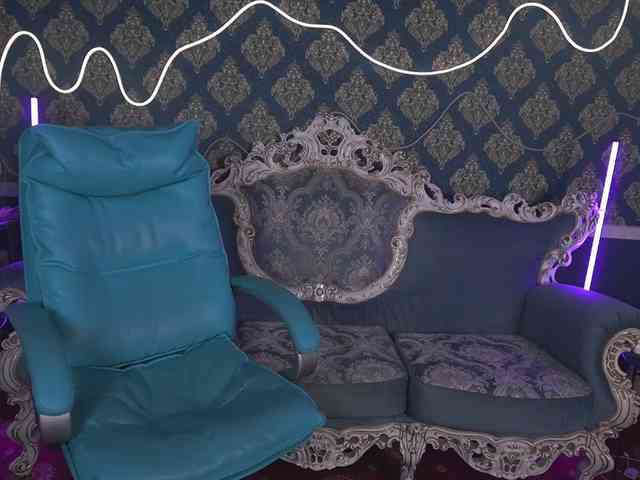 NeylaCharm webcam