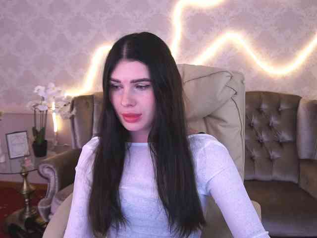 NeylaCharm webcam