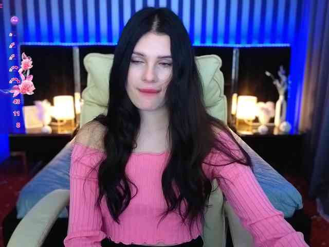 NeylaCharm webcam