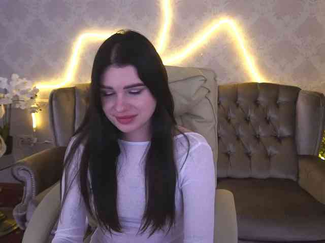 NeylaCharm webcam