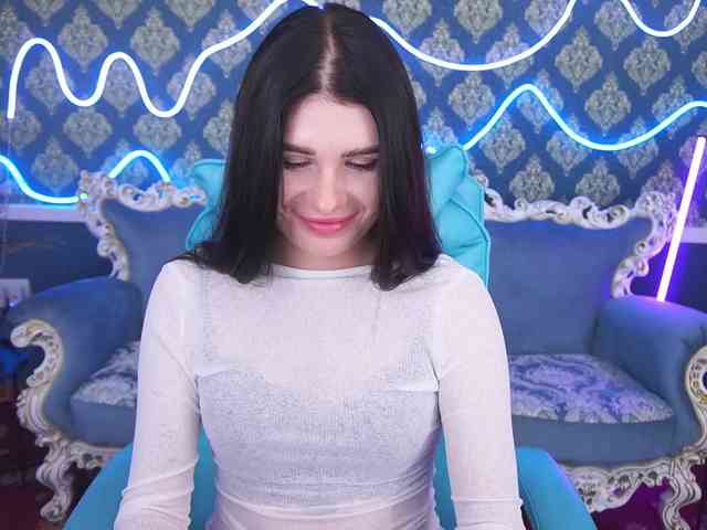 NeylaCharm webcam