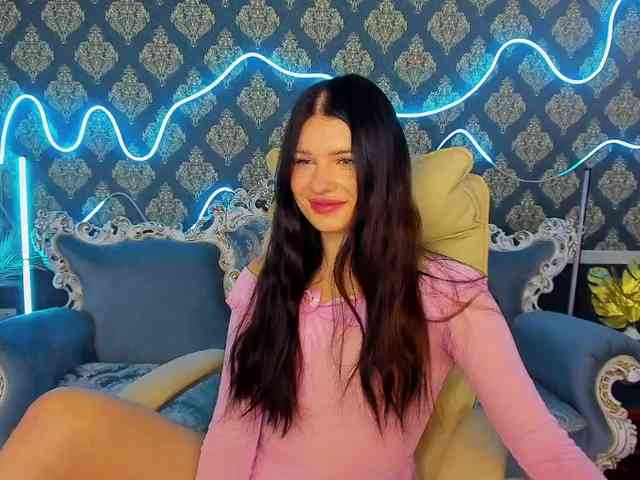 NeylaCharm webcam