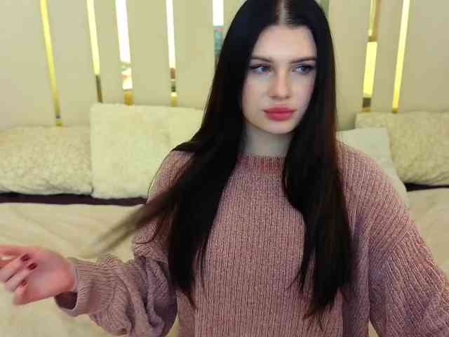 NeylaCharm webcam