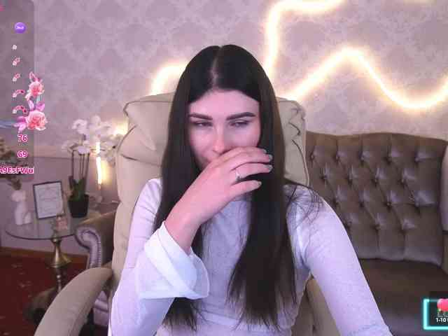 NeylaCharm webcam