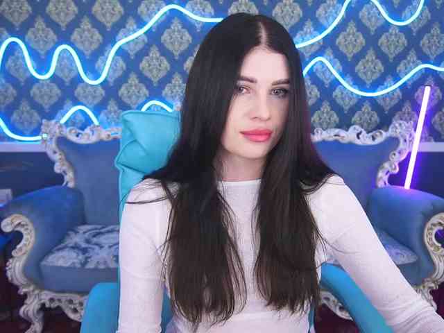 NeylaCharm webcam