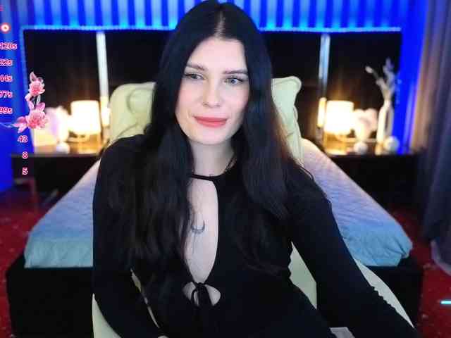 NeylaCharm webcam