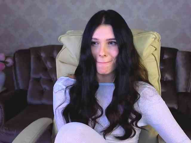 NeylaCharm webcam